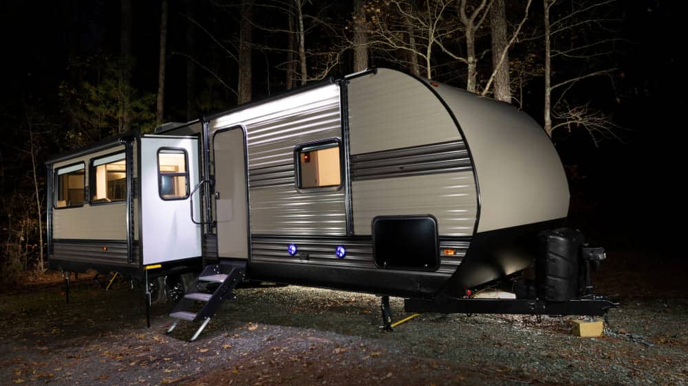 wood frame vs aluminum frame travel trailers